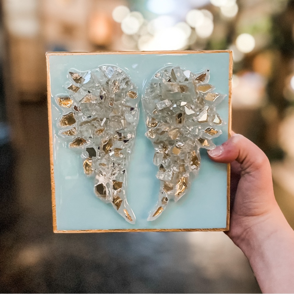 Hand Made Darling Blue Glass Angel Wing keepsake block - Picture 4 of 4